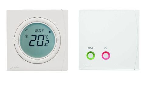 Danfoss TP 5001 RF+RX1-S LCD Ekranlı Programlanabilir Oda Termostatı Batarya Beslemeli 5-35°C